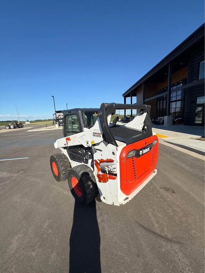 2022 Bobcat S76 Skid Steer Loader