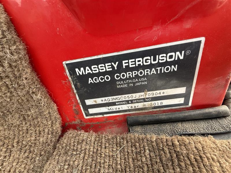 2018 Massey Ferguson GC1705 Tractor