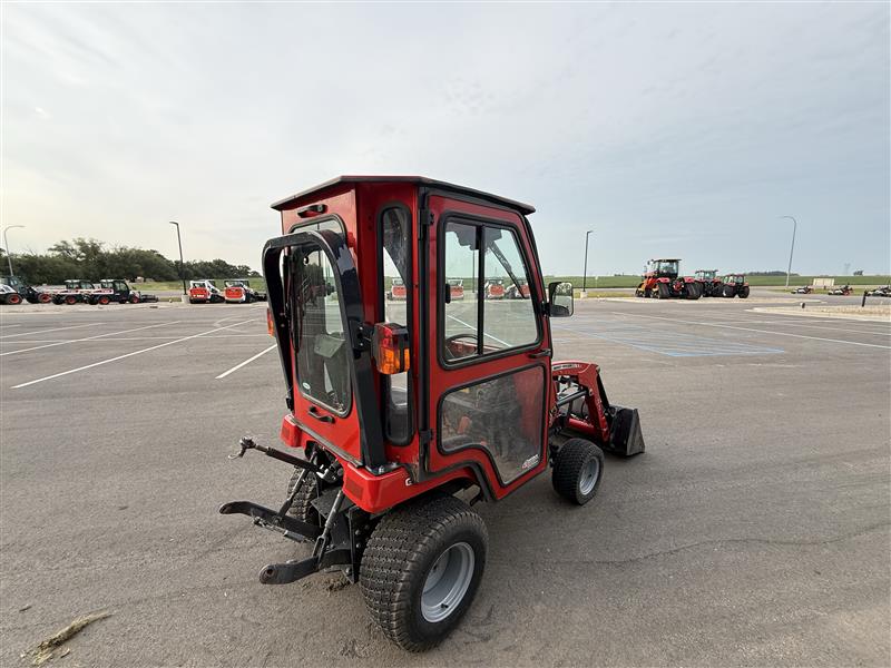 2018 Massey Ferguson GC1705 Tractor
