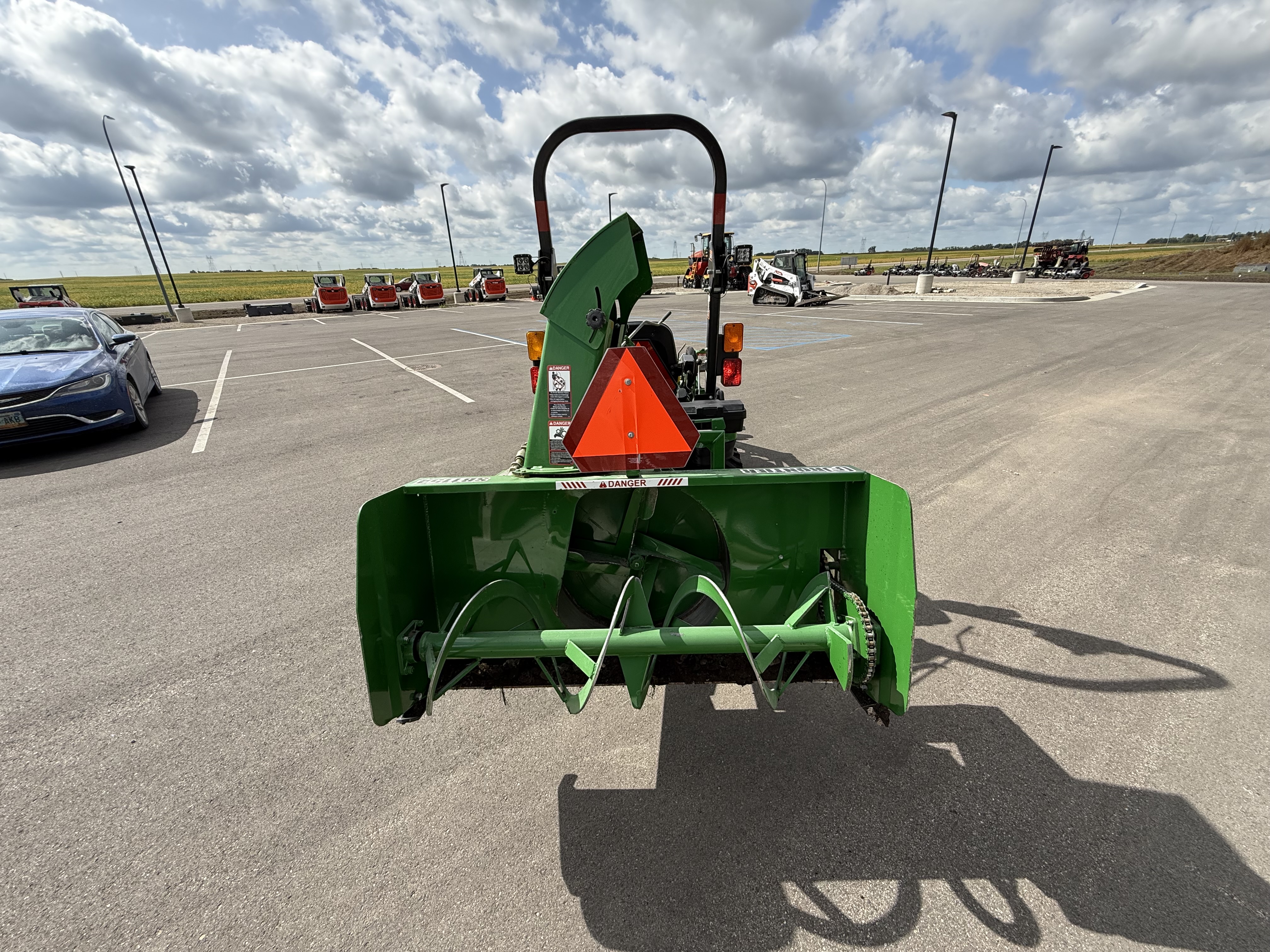 2017 John Deere 1025R Tractor