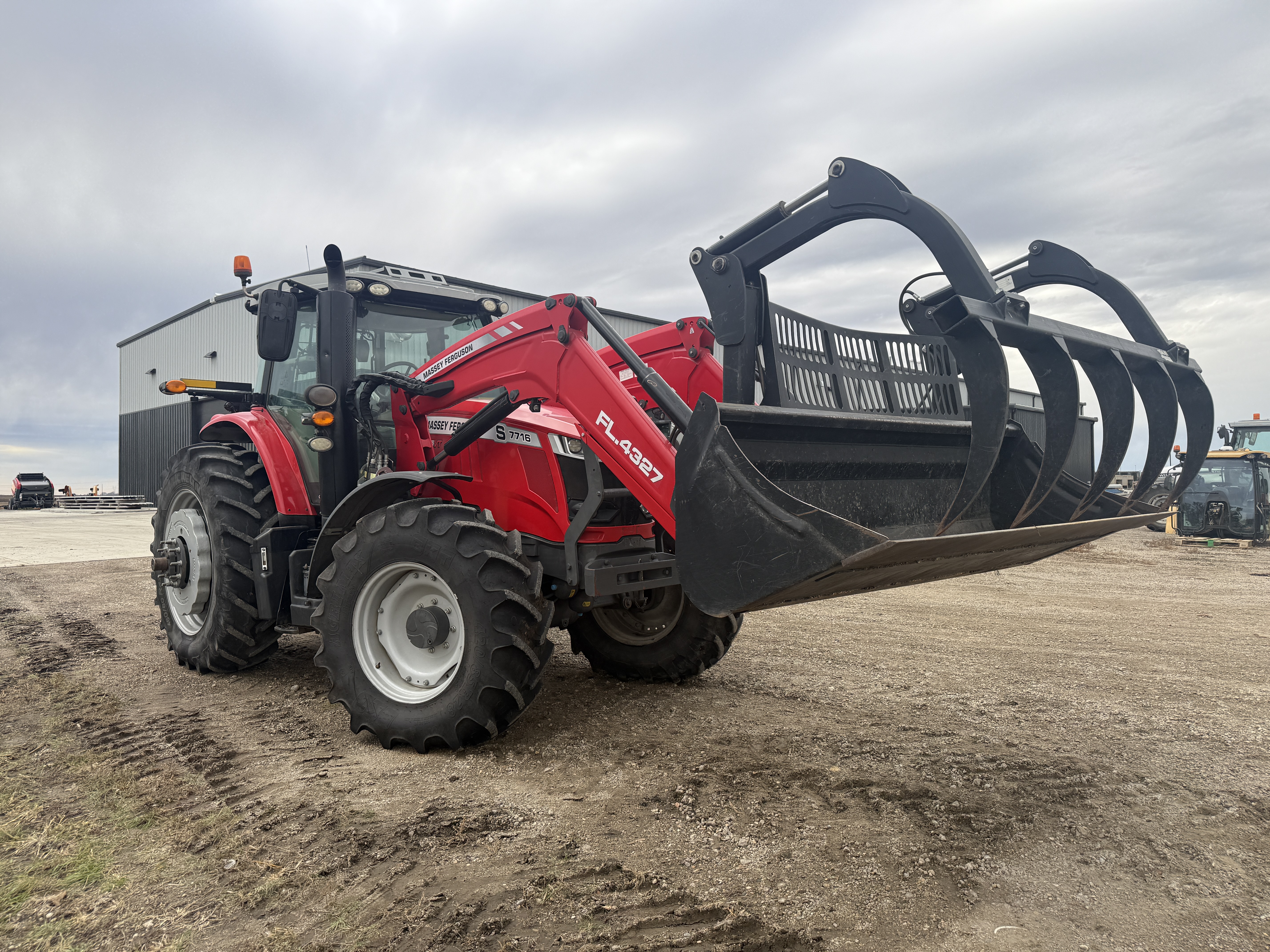 2020 Massey Ferguson MF7716 Tractor