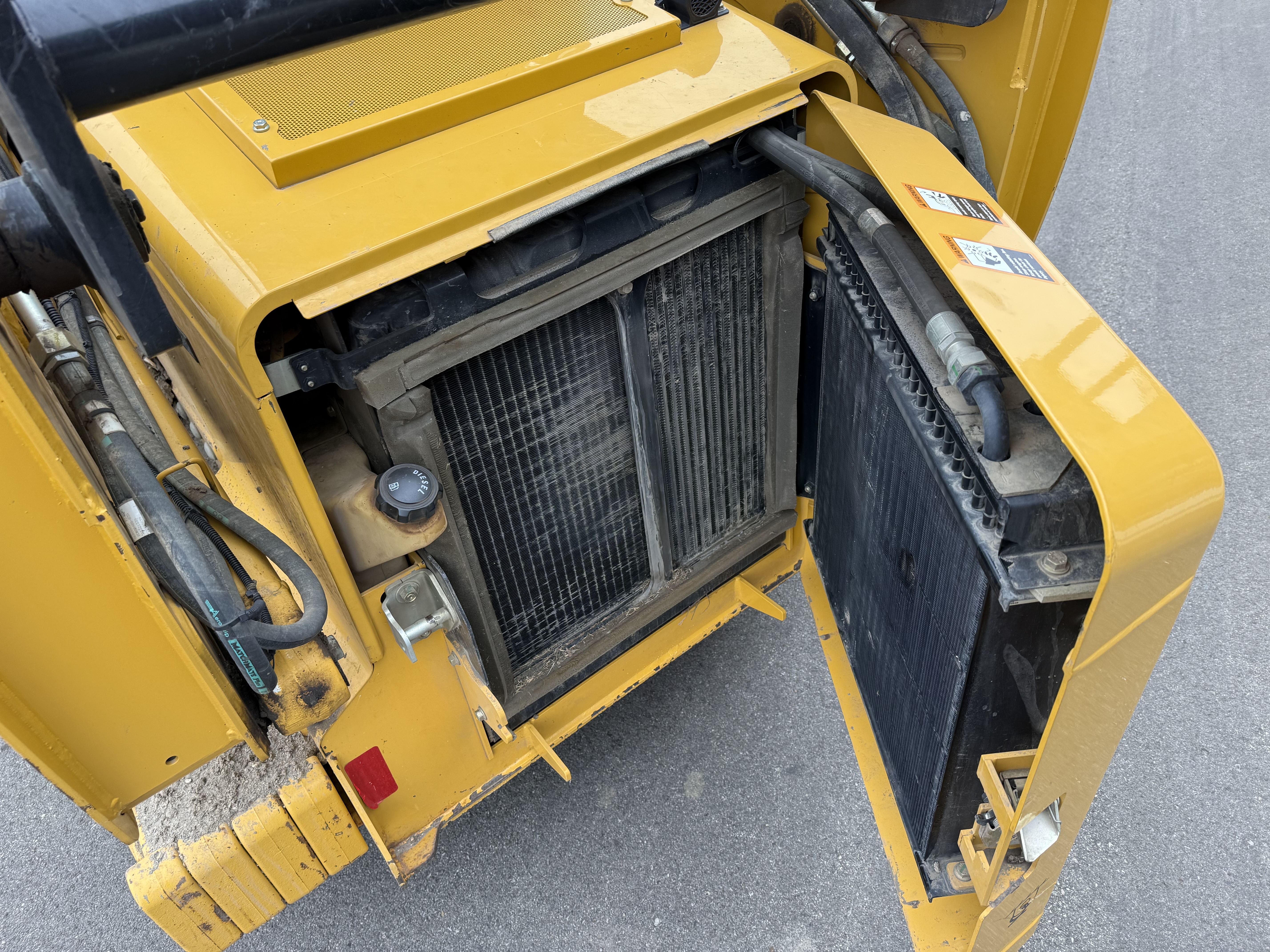 2005 John Deere 332 Skid Steer Loader