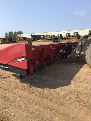 2011 Case IH 2612 Header Combine