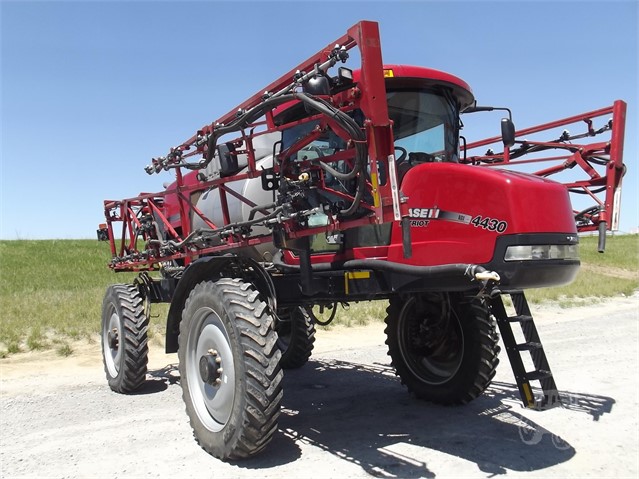 2014 Case IH PATRIOT 4430 Sprayer for sale in Fargo, ND | IronSearch