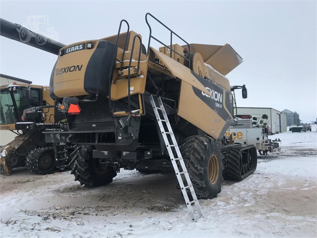 2009 Lexion 585R Combine