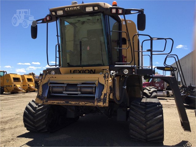 2009 Lexion 585R Combine