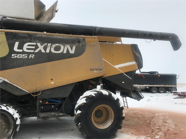 2009 Lexion 585R Combine