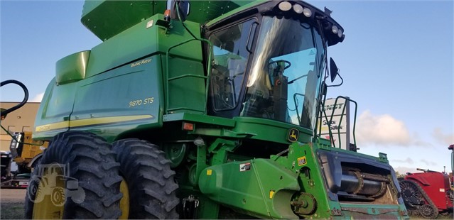 2010 John Deere 9870 STS Combine