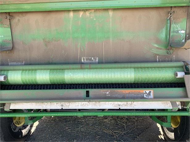 2016 John Deere 569 Baler/Round