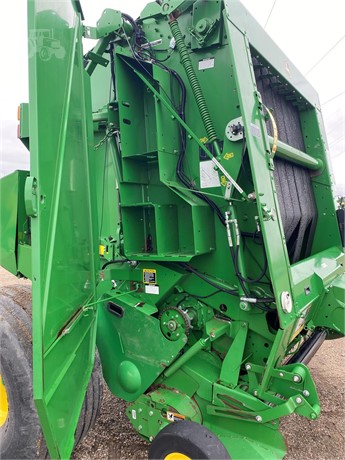 2016 John Deere 569 Baler/Round