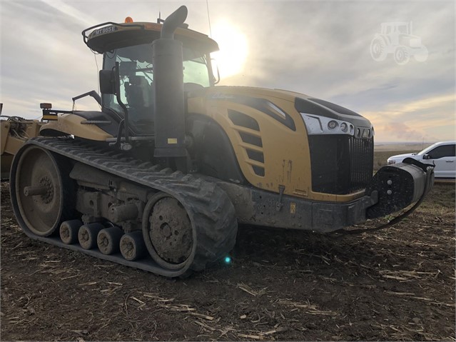 2016 Challenger MT865E Tractor