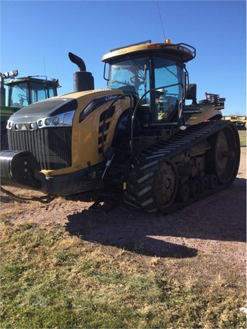 2016 Challenger MT865E Tractor