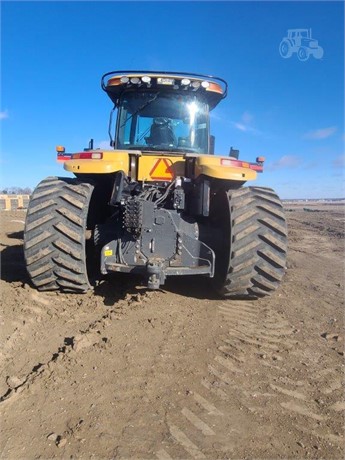 2016 Challenger MT865E Tractor