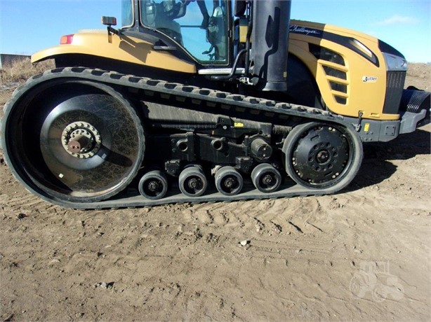 2016 Challenger MT865E Tractor