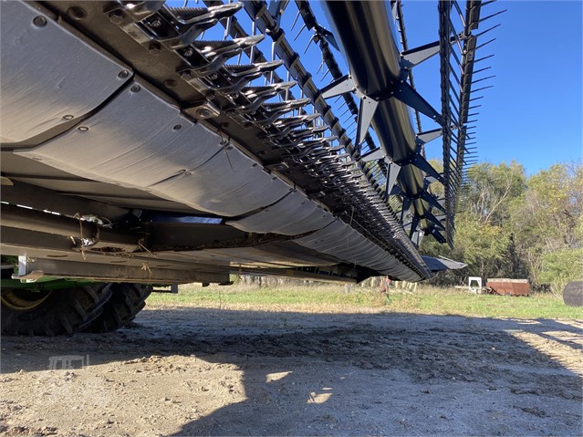 2012 Gleaner 9250 Header Flex