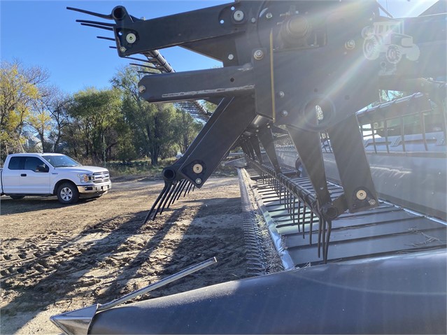 2012 Gleaner 9250 Header Flex