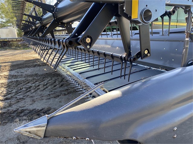 2012 Gleaner 9250 Header Flex