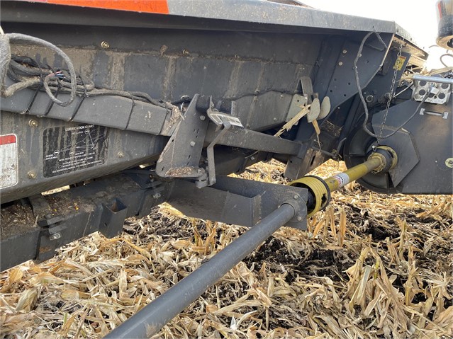 2012 Gleaner 3000 Header Corn Head