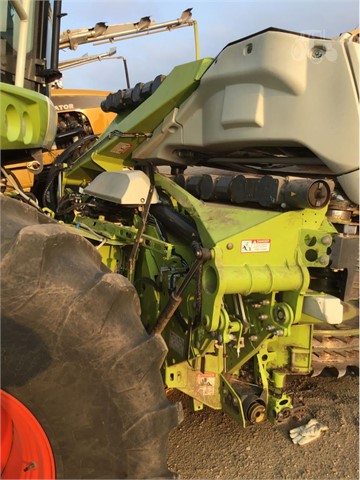 2017 CLAAS ORBIS 900 Header RowCrop