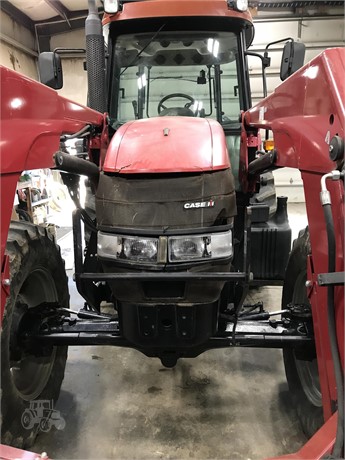 2015 Case IH FARMALL 140A Tractor