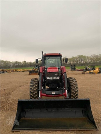 2015 Case IH FARMALL 140A Tractor