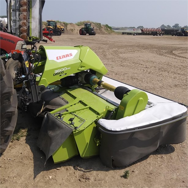 2019 CLAAS DISCO 3600FRC MOVE Windrower