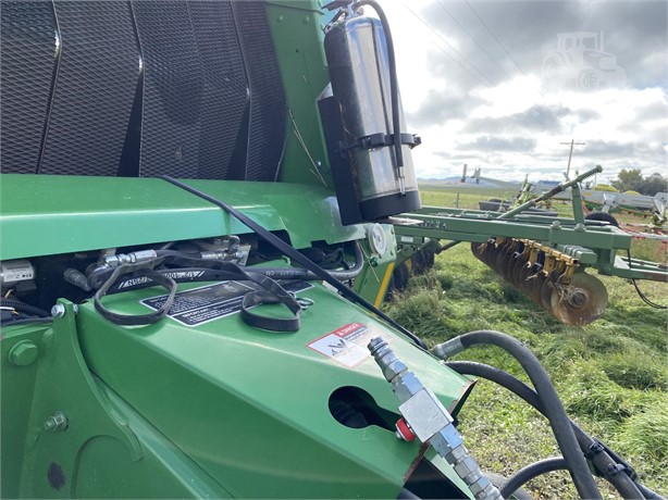 2018 John Deere 560R Baler/Round