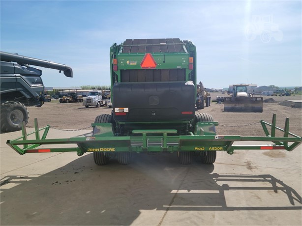 2018 John Deere 560R Baler/Round