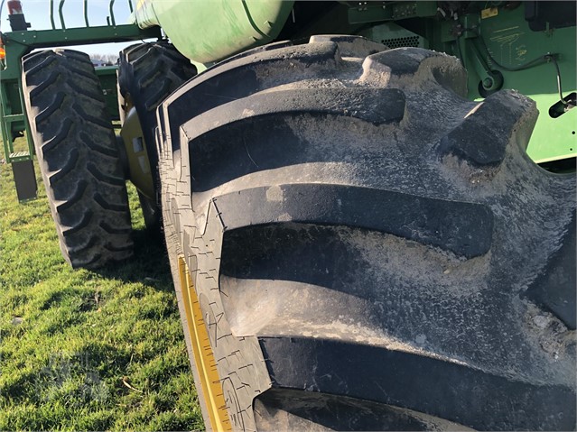 2008 John Deere 9670 STS Combine