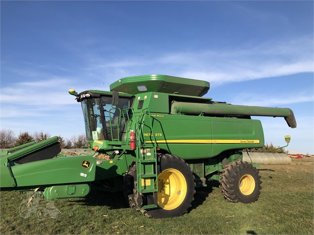 2008 John Deere 9670 STS Combine