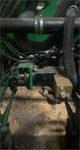 2016 John Deere 1725 Planter