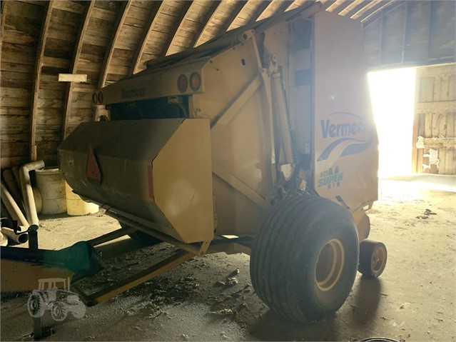 2012 Vermeer 605SM Baler/Round