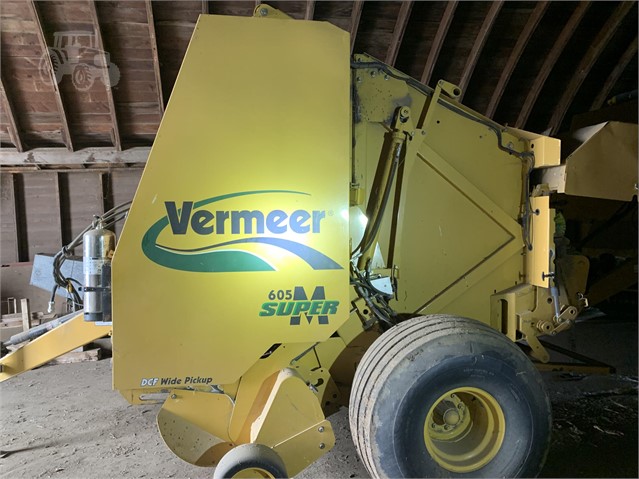 2012 Vermeer 605SM Baler/Round