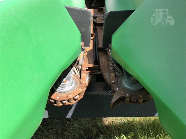 2010 Drago 1820 Header RowCrop