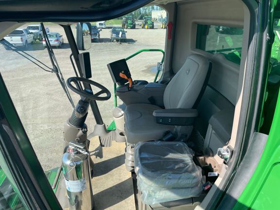 2023 John Deere S770 Combine