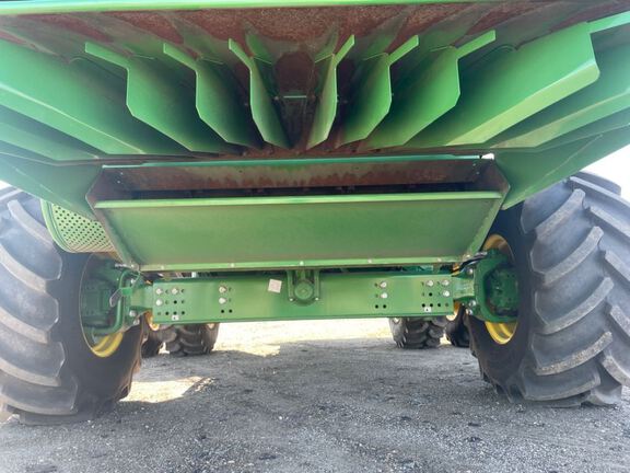 2023 John Deere S770 Combine