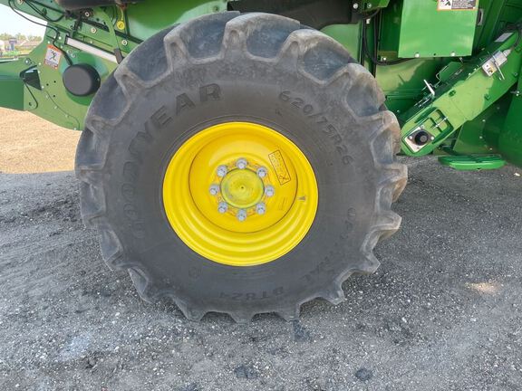 2023 John Deere S770 Combine