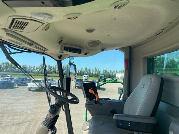 2023 John Deere S770 Combine