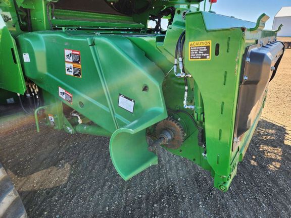 2023 John Deere S790 Combine