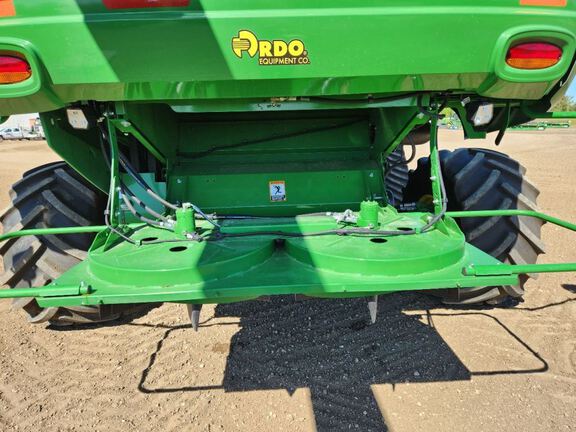 2023 John Deere S790 Combine