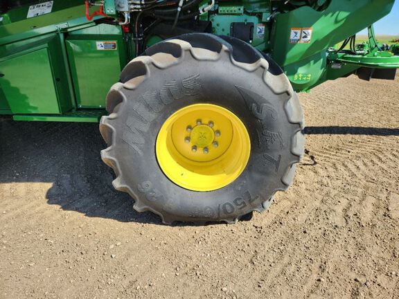 2023 John Deere S790 Combine