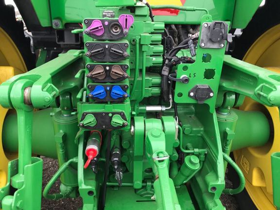 2015 John Deere 8345R Tractor