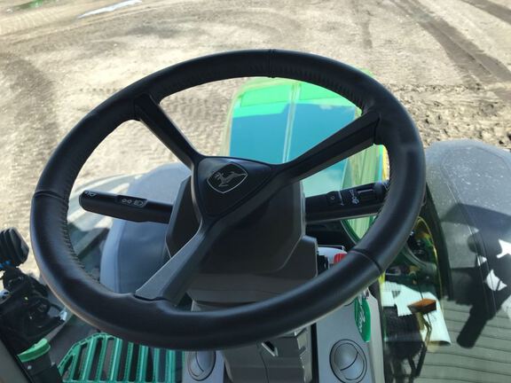 2022 John Deere 8R 340 Tractor