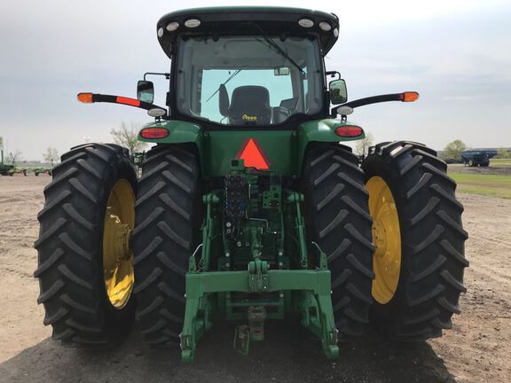 2014 John Deere 8270R Tractor