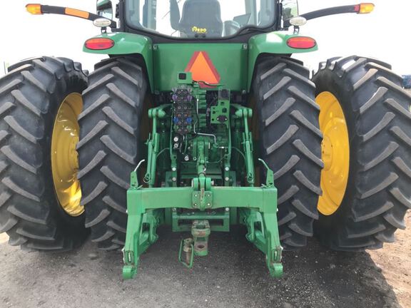 2014 John Deere 8270R Tractor