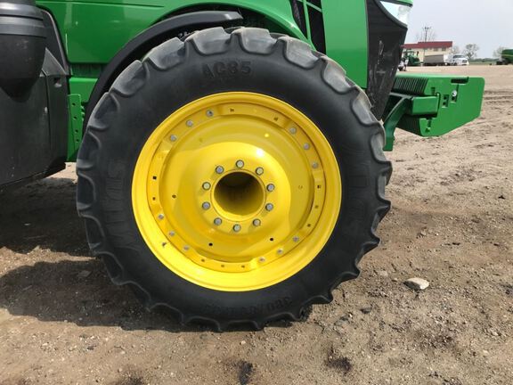 2014 John Deere 8270R Tractor