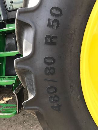 2014 John Deere 8270R Tractor