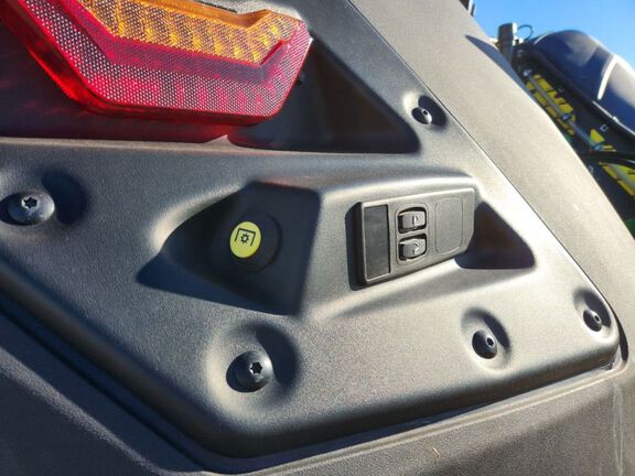 2023 John Deere 8RX 370 Tractor Rubber Track