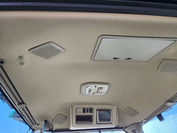 2023 John Deere 8RX 370 Tractor Rubber Track