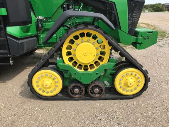 2022 John Deere 8RX 410 Tractor Rubber Track